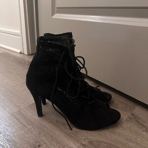 Chic Black Mesh Lace-Up Heels